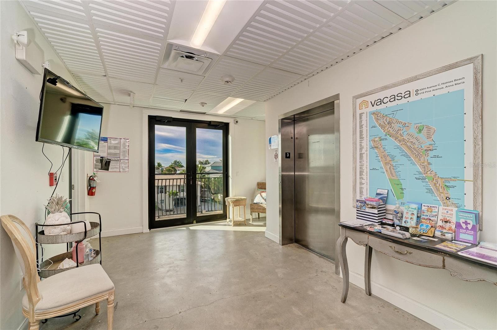 Third Level - Lobby - 3004 AVENUE C, HOLMES BEACH
