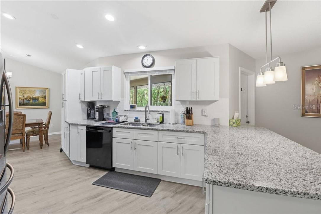 Single Family Residence at 834 N Dunkenfield AVE, CRYSTALRIVER FL 34429, Crystal River, photo 12 of 45
