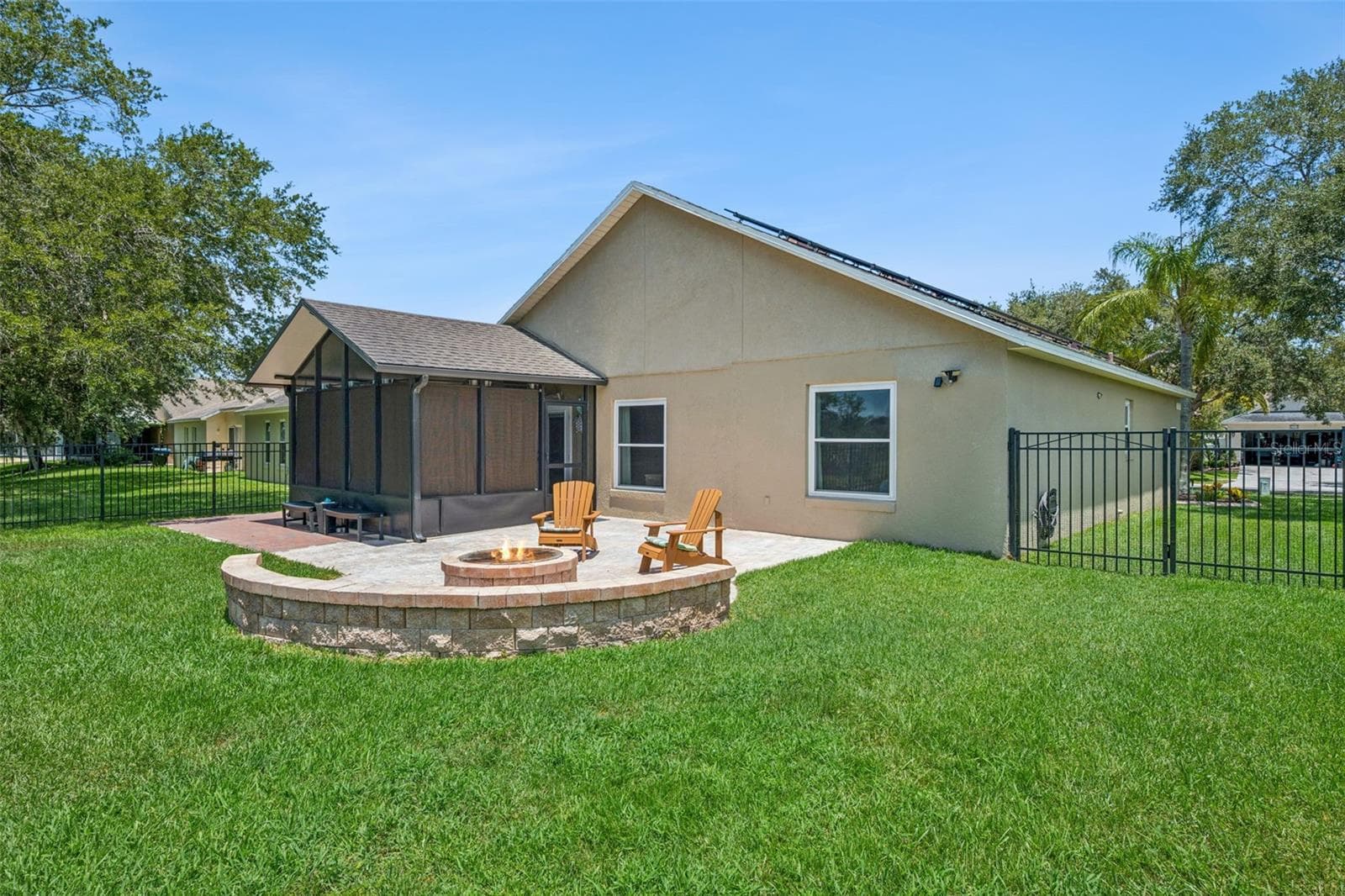 Single Family Residence at 2219 HILLSHIRE DR, ORLANDO, photo 18 of 29