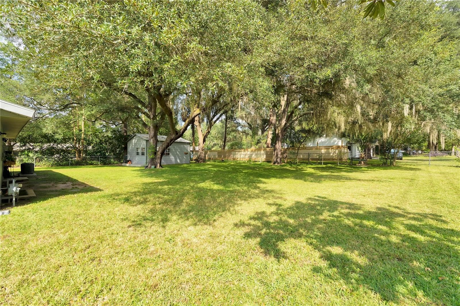 Workshop - 705 NE 44TH AVE, OCALA