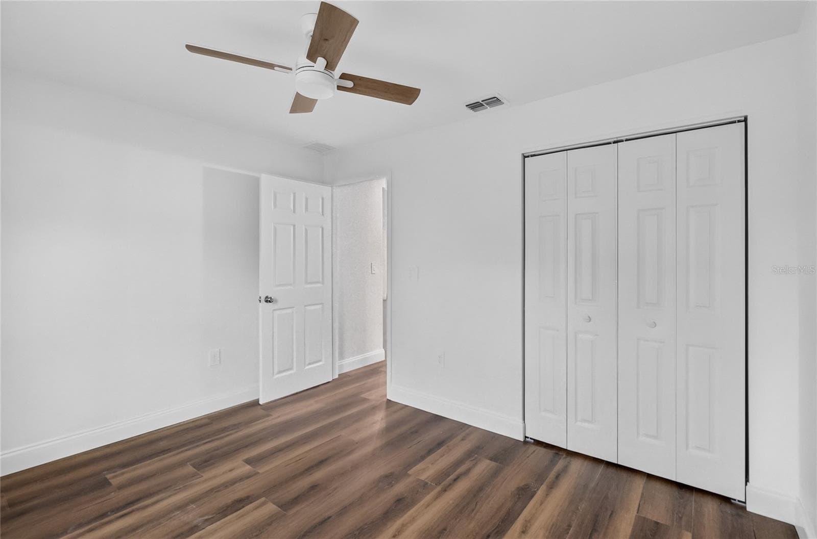 Single Family Residence at 1097 CAREFREE COVE DR, WINTER HAVEN, photo 31 of 50