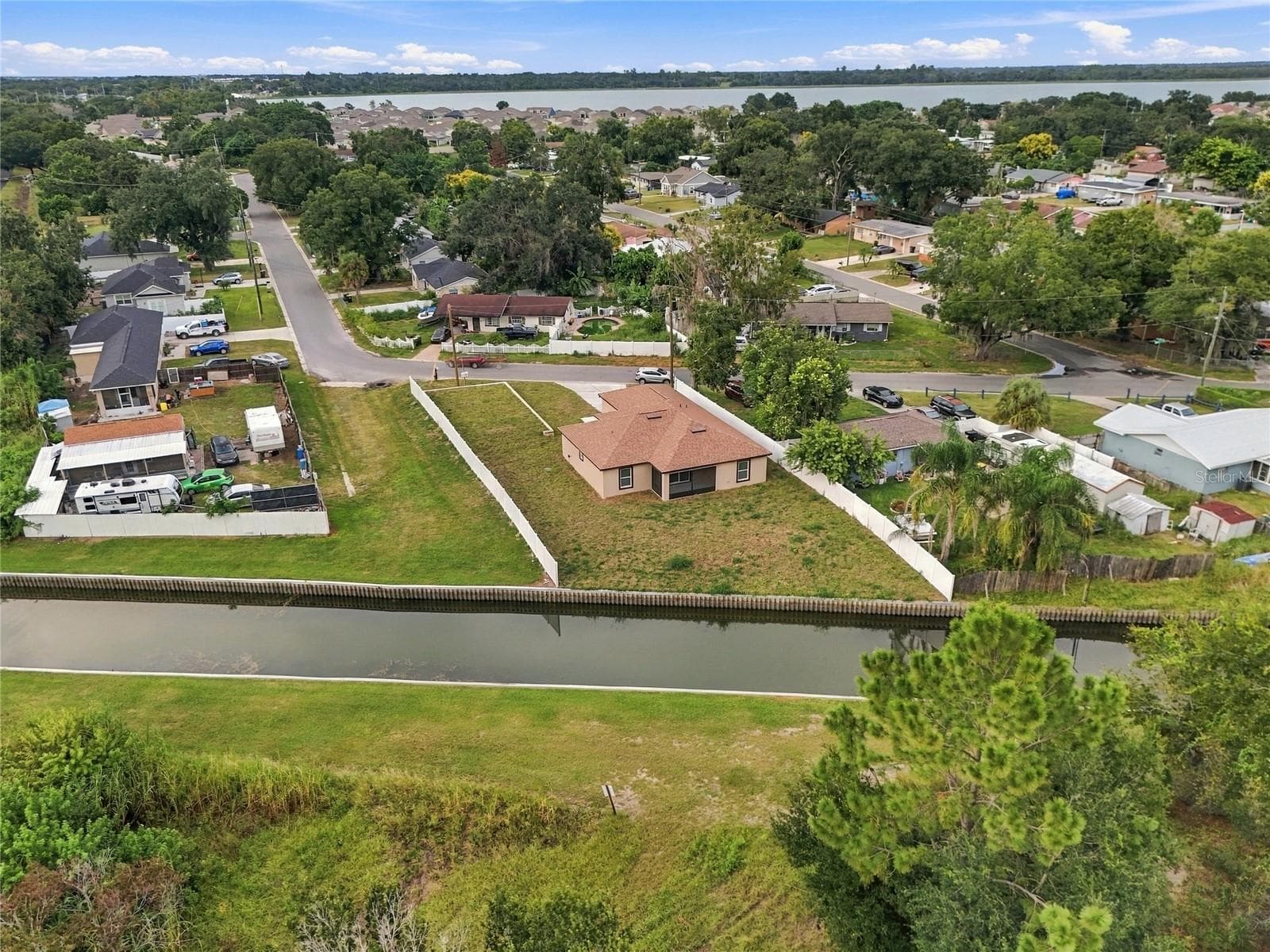 Single Family Residence at 1097 CAREFREE COVE DR, WINTER HAVEN, photo 45 of 50