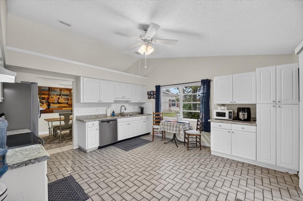 Single Family Residence at 705 WESTMONT WAY, SUN CITY CENTER, photo 25 of 65