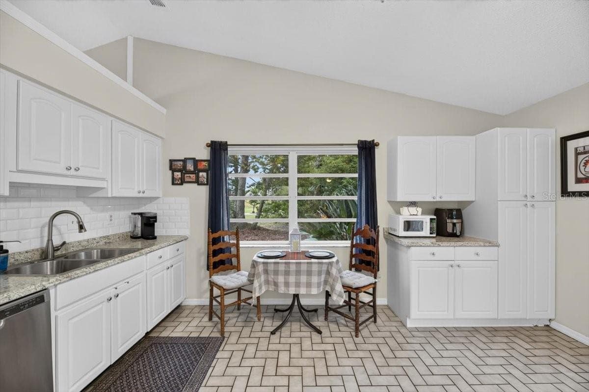 Single Family Residence at 705 WESTMONT WAY, SUN CITY CENTER, photo 26 of 65