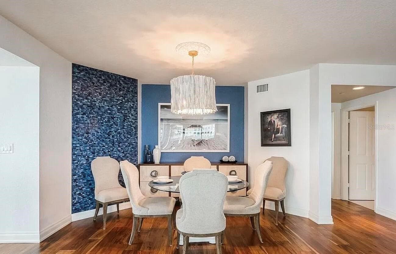 Condominium at 1180 GULF BLVD #806, CLEARWATER, photo 4 of 31