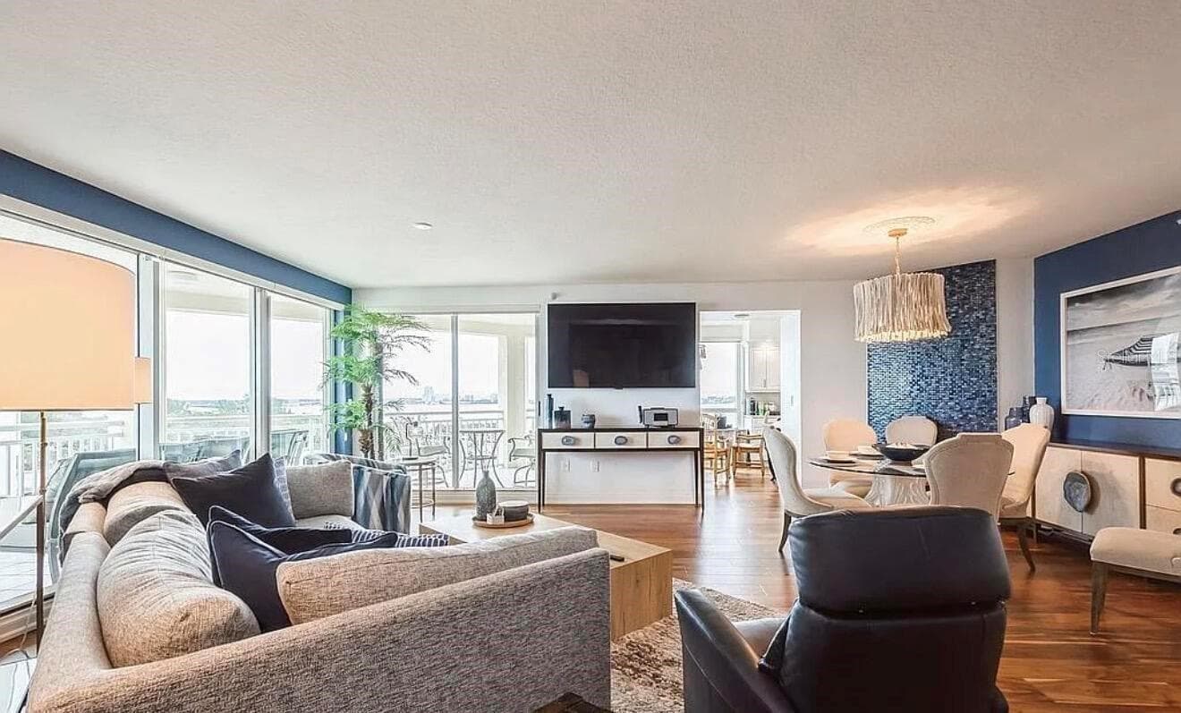 Condominium at 1180 GULF BLVD #806, CLEARWATER, photo 8 of 31