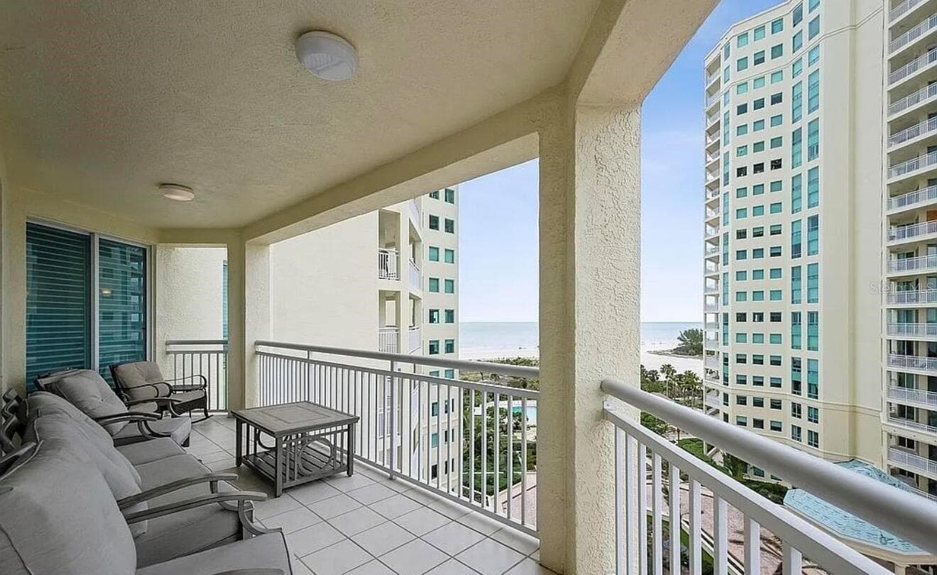 Condominium at 1180 GULF BLVD #806, CLEARWATER, photo 12 of 31