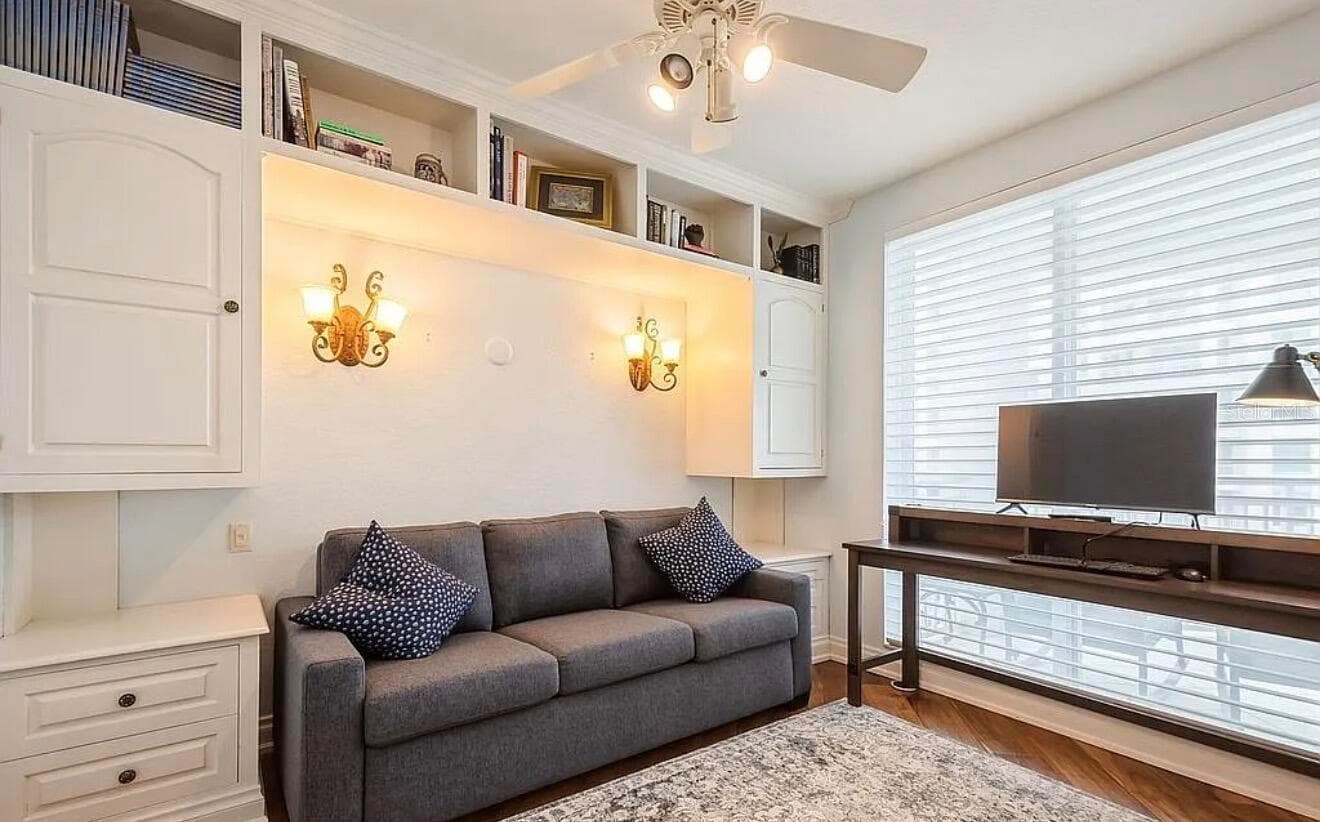 Condominium at 1180 GULF BLVD #806, CLEARWATER, photo 13 of 31