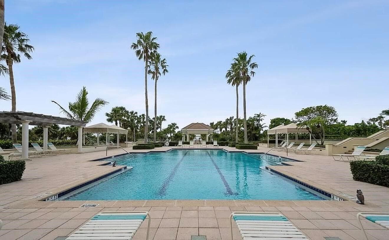 Condominium at 1180 GULF BLVD #806, CLEARWATER, photo 21 of 31