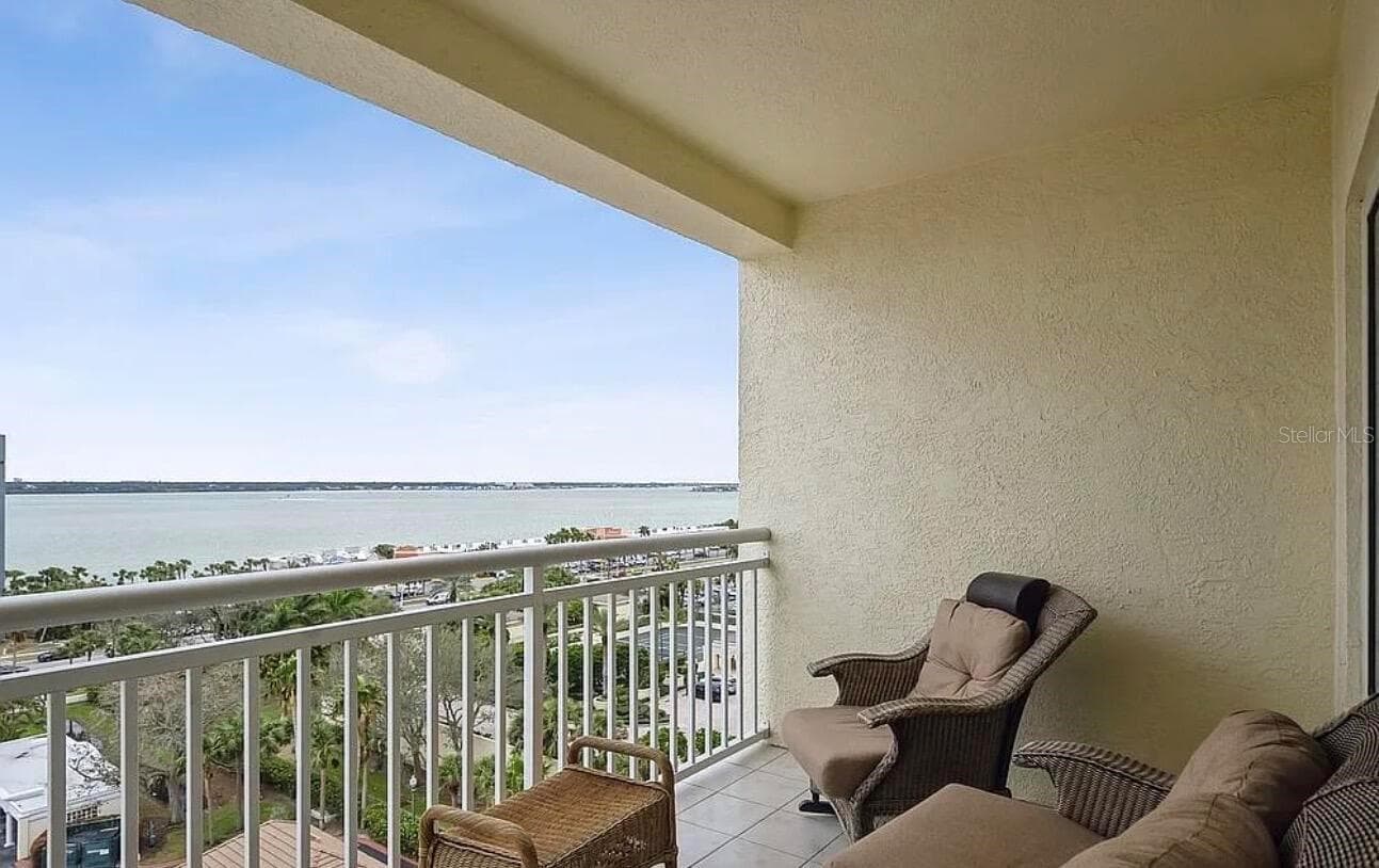 Condominium at 1180 GULF BLVD #806, CLEARWATER, photo 27 of 31