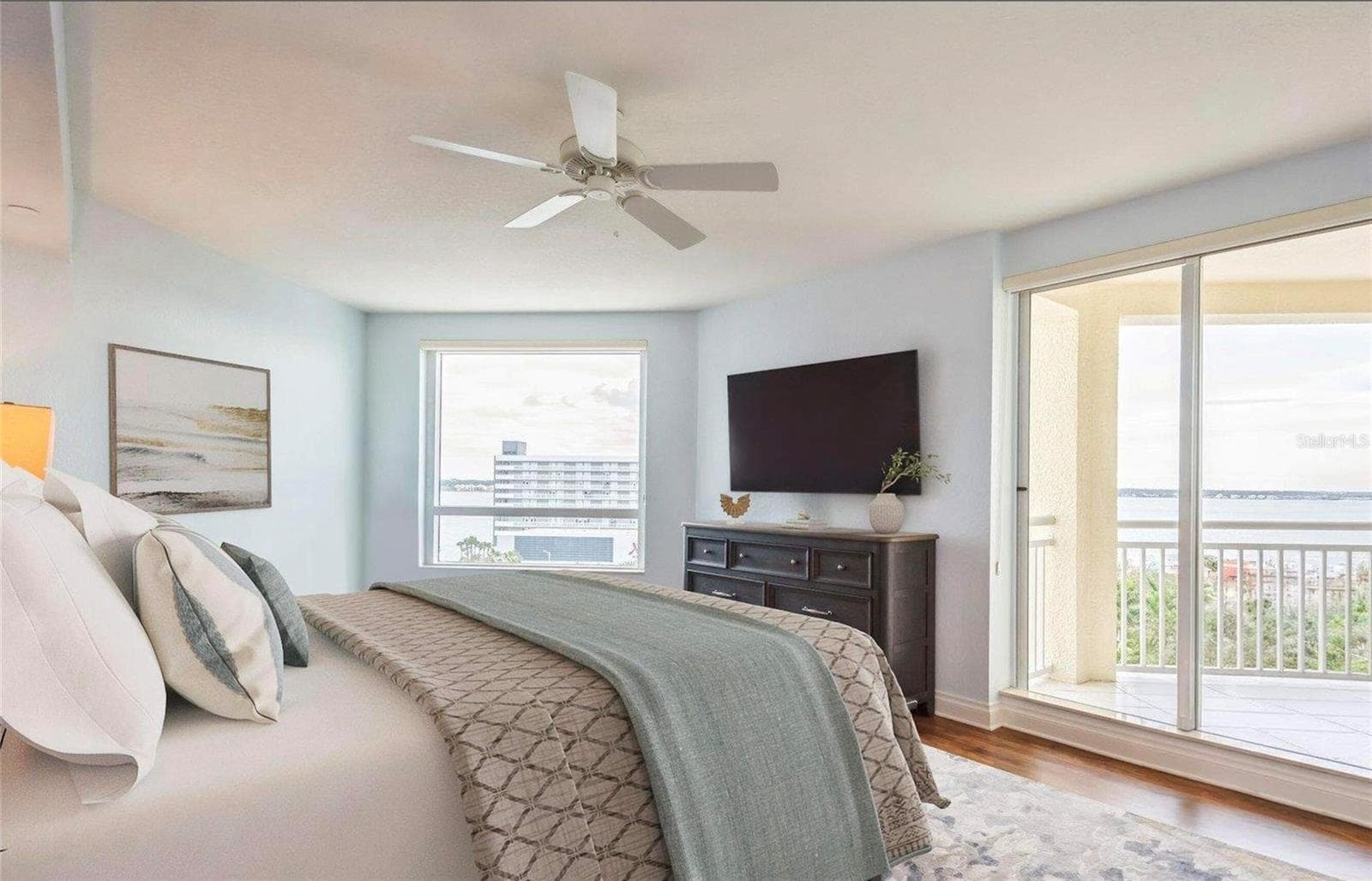 Condominium at 1180 GULF BLVD #806, CLEARWATER, photo 30 of 31