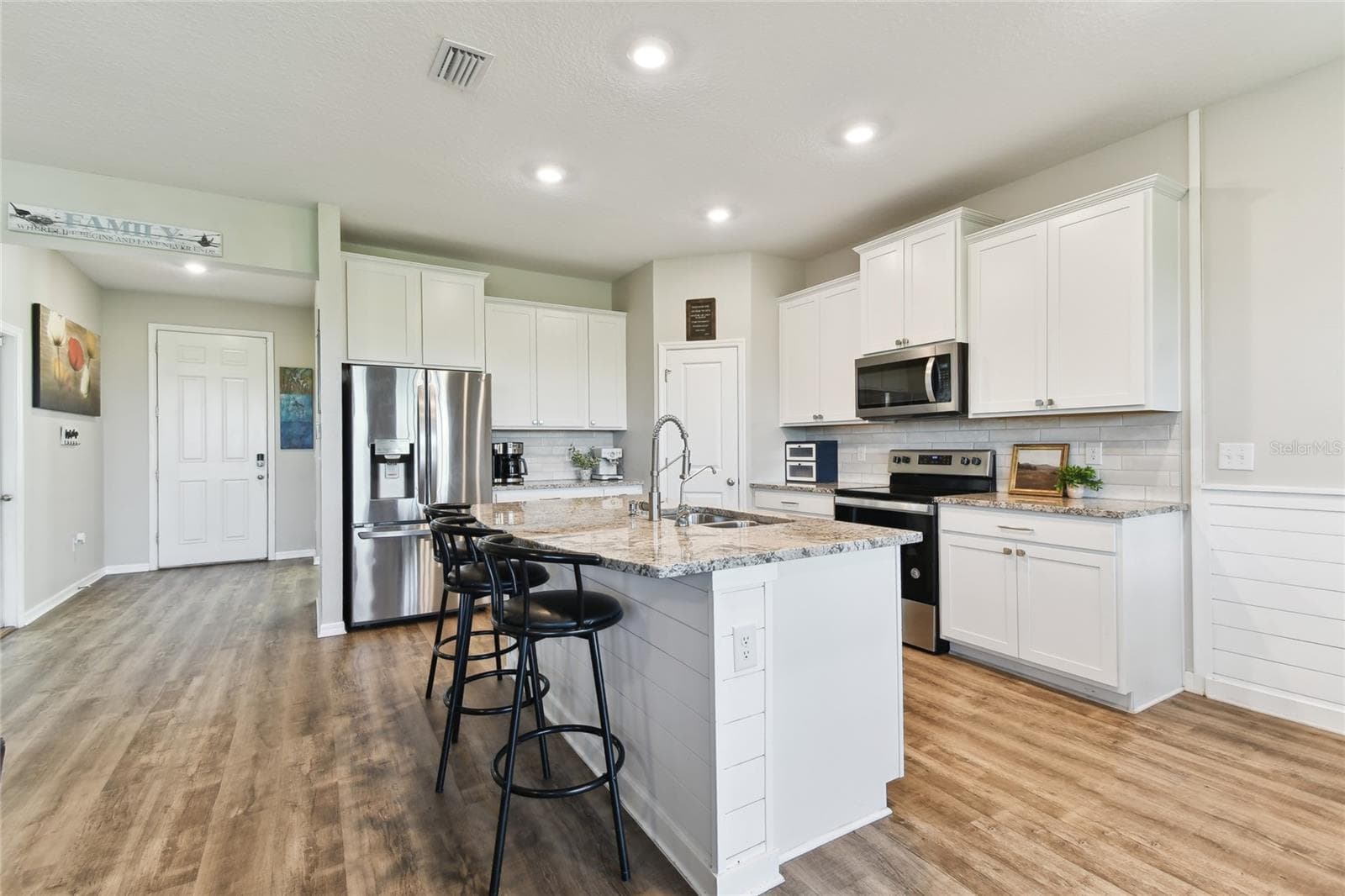Single Family Residence at 10741 CHARLOTTE DR, PARRISH, photo 17 of 83