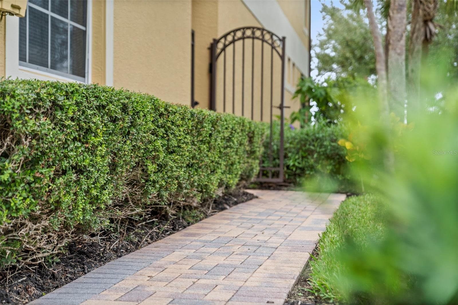 Townhouse at 8432 MIRAMAR WAY, LAKEWOOD RANCH, photo 9 of 95