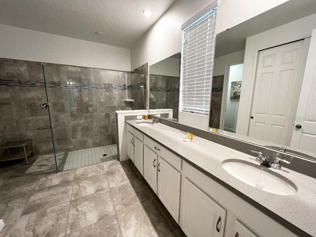 Single Family Residence at 8947 AMELIA DOWNS TRL, KISSIMMEE, photo 6 of 35