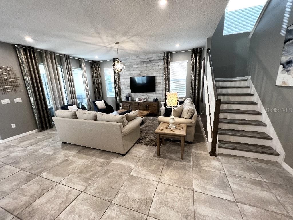 Single Family Residence at 8947 AMELIA DOWNS TRL, KISSIMMEE, photo 9 of 35