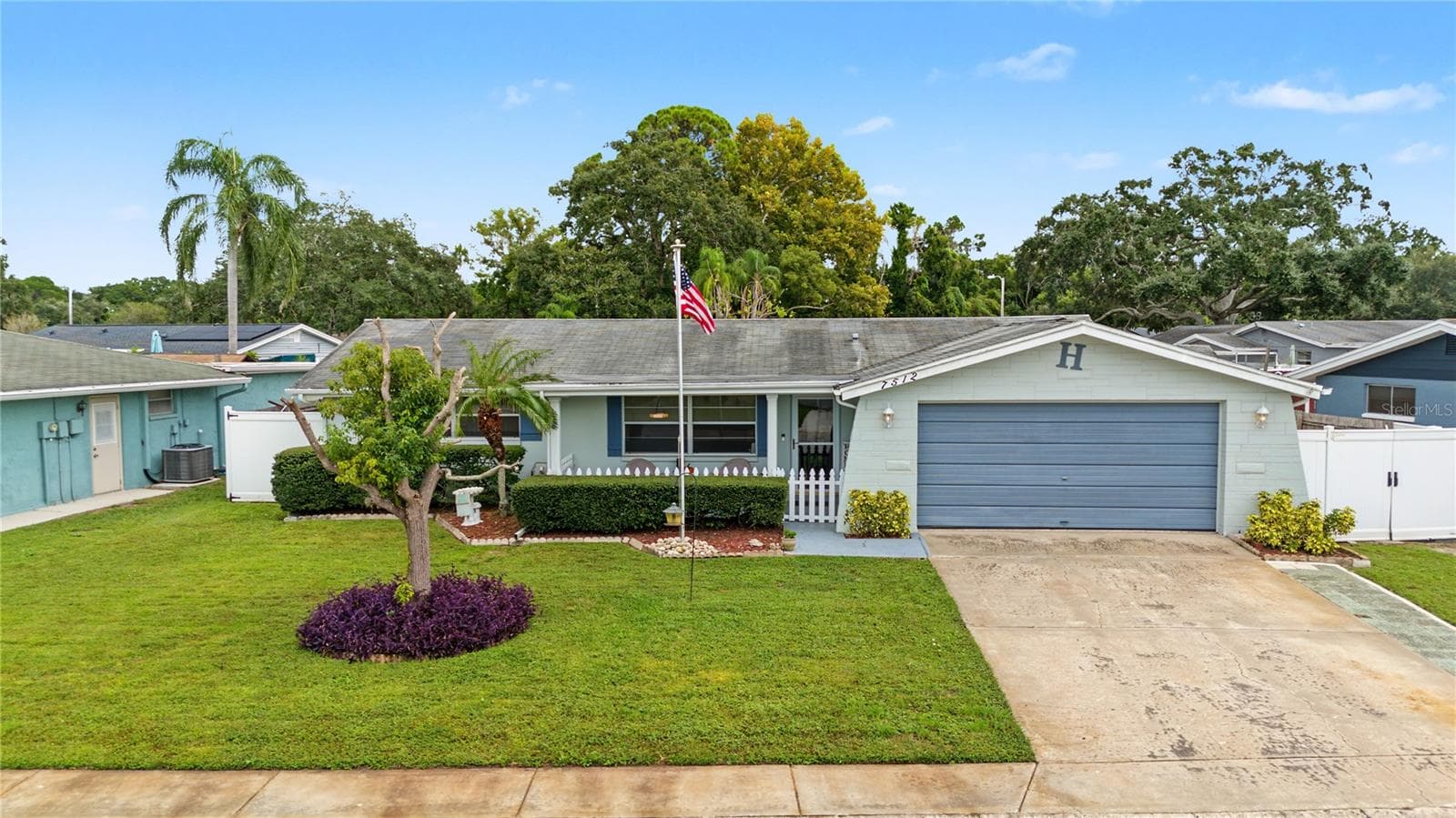Single Family Residence at 7512 HOLLY LAKE LN, NEW PORT RICHEY, photo 31 of 36