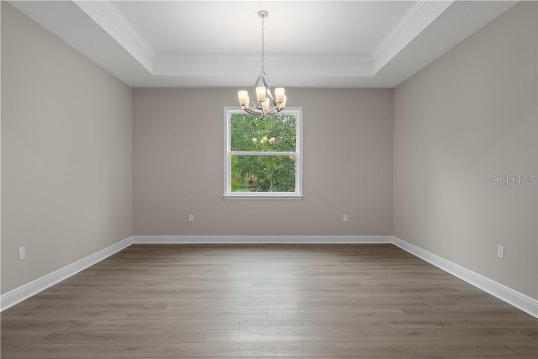 Single Family Residence at 3339 W VILLANOVA CT, BEVERLY HILLS, photo 21 of 149