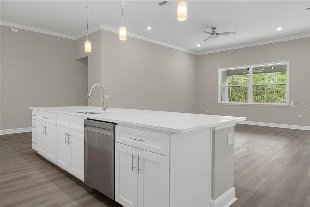 Single Family Residence at 3339 W VILLANOVA CT, BEVERLY HILLS, photo 37 of 149