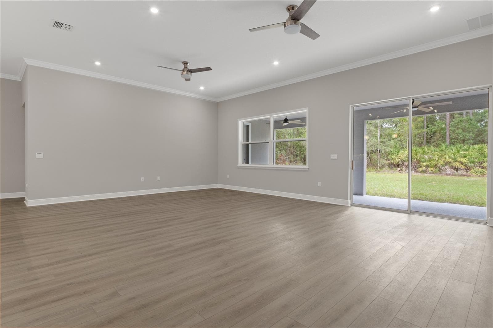 Single Family Residence at 3339 W VILLANOVA CT, BEVERLY HILLS, photo 40 of 149