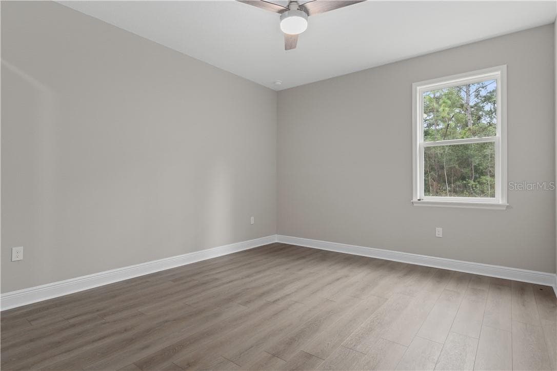 Single Family Residence at 3339 W VILLANOVA CT, BEVERLY HILLS, photo 75 of 149