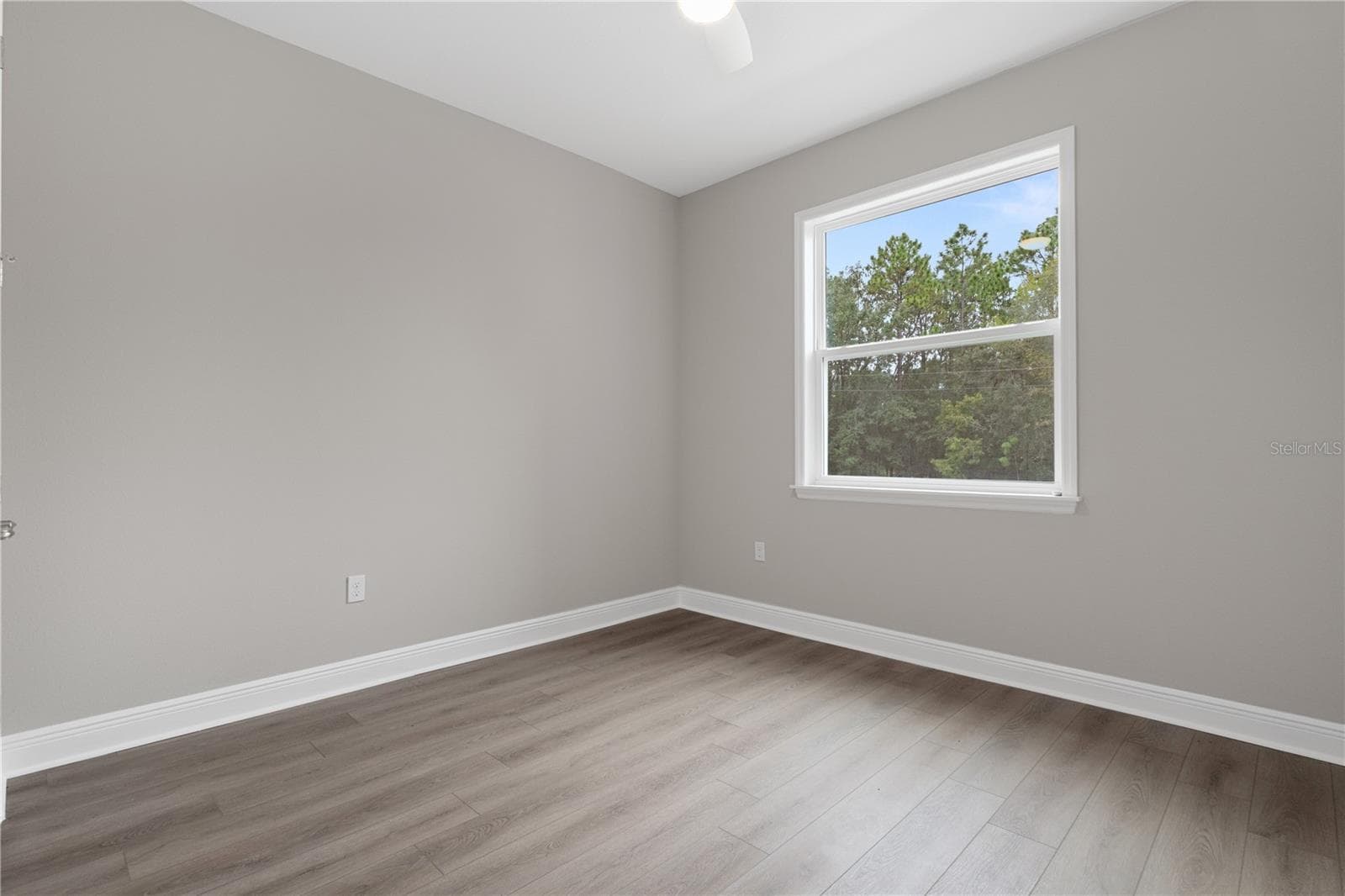 Single Family Residence at 3339 W VILLANOVA CT, BEVERLY HILLS, photo 102 of 149