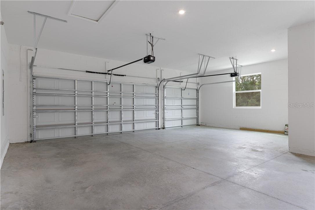 Single Family Residence at 3339 W VILLANOVA CT, BEVERLY HILLS, photo 111 of 149