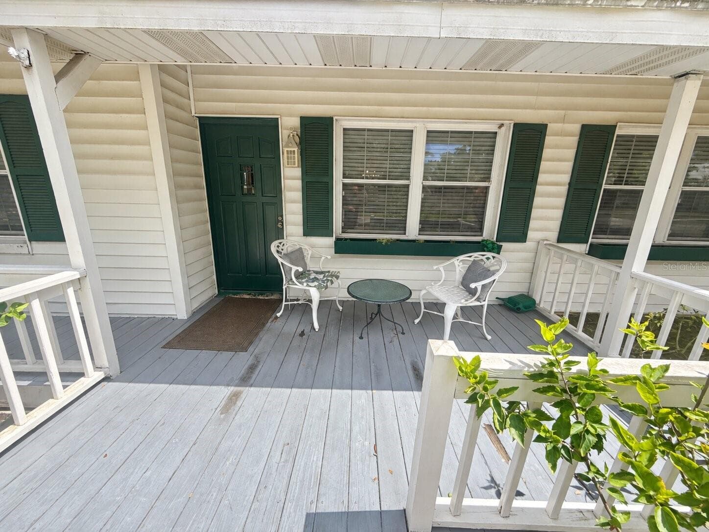 Single Family Residence at 1323 S SHADE AVE, SARASOTA, photo 2 of 19
