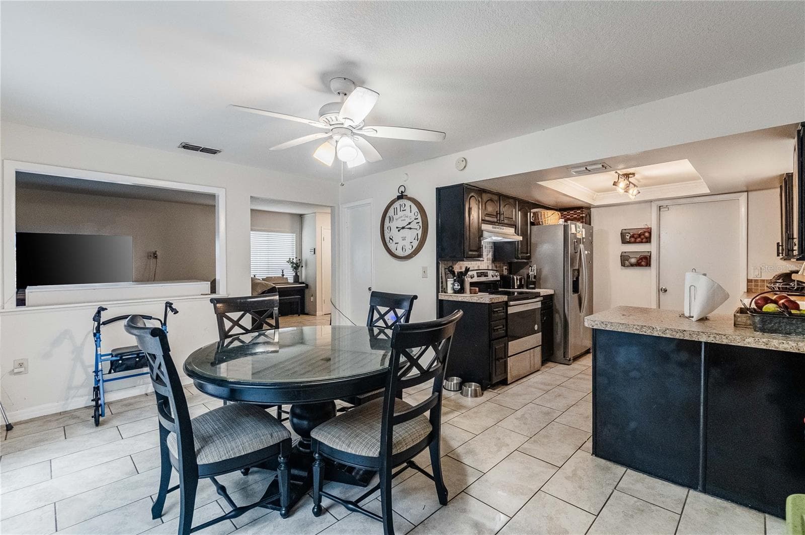 Single Family Residence at 1006 BUTTERCUP DR, LAKELAND, photo 16 of 40