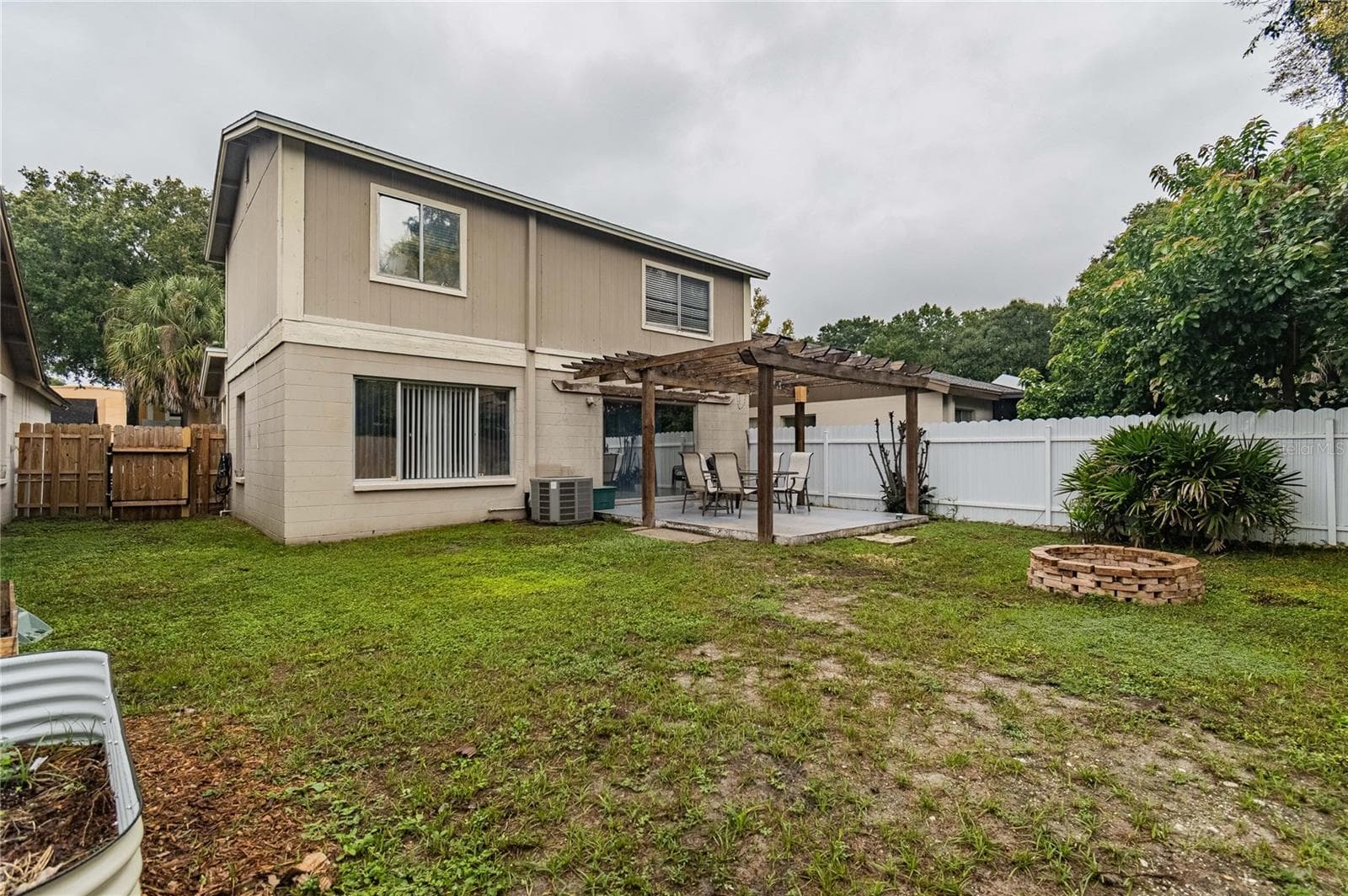 Single Family Residence at 1006 BUTTERCUP DR, LAKELAND, photo 35 of 40