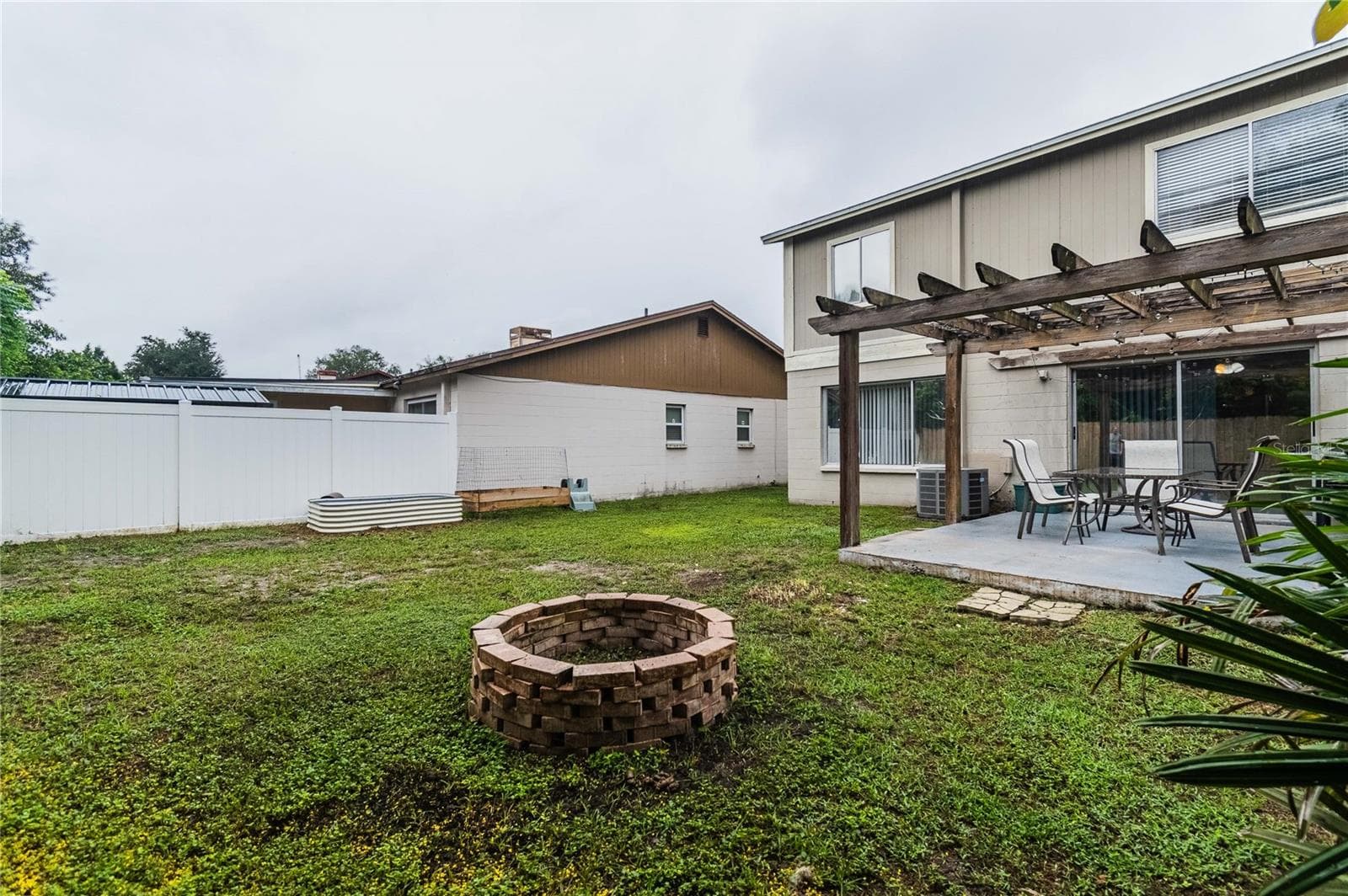 Single Family Residence at 1006 BUTTERCUP DR, LAKELAND, photo 38 of 40