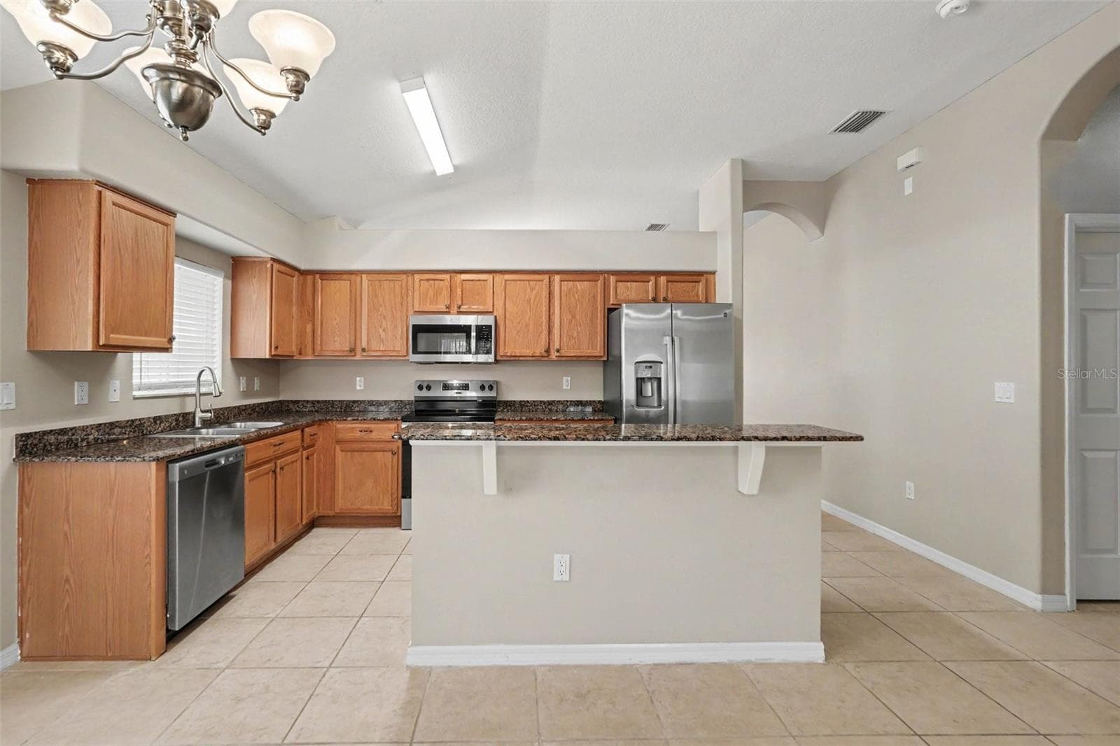 Single Family Residence at 27722 SUGAR LOAF DR, WESLEY CHAPEL, photo 7 of 18
