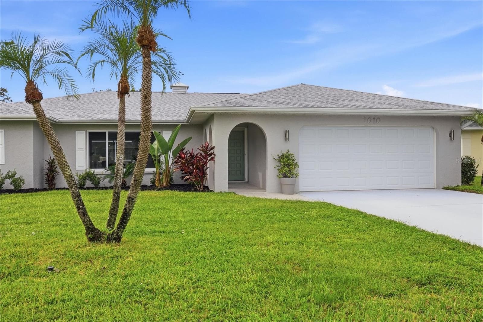 Front - 1010 MALIBU CT, VENICE