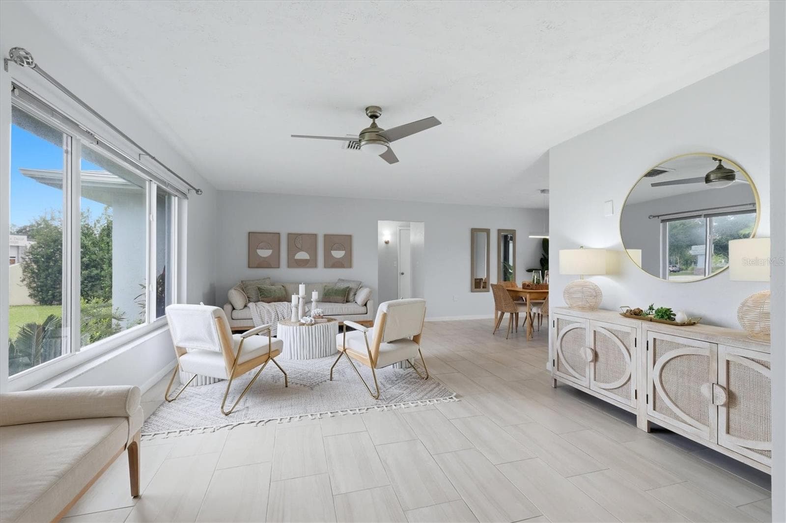 Living Room - 1010 MALIBU CT, VENICE