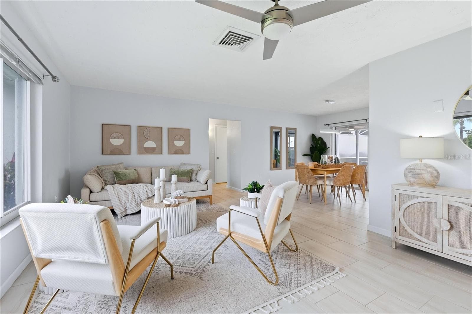 Living Room - 1010 MALIBU CT, VENICE