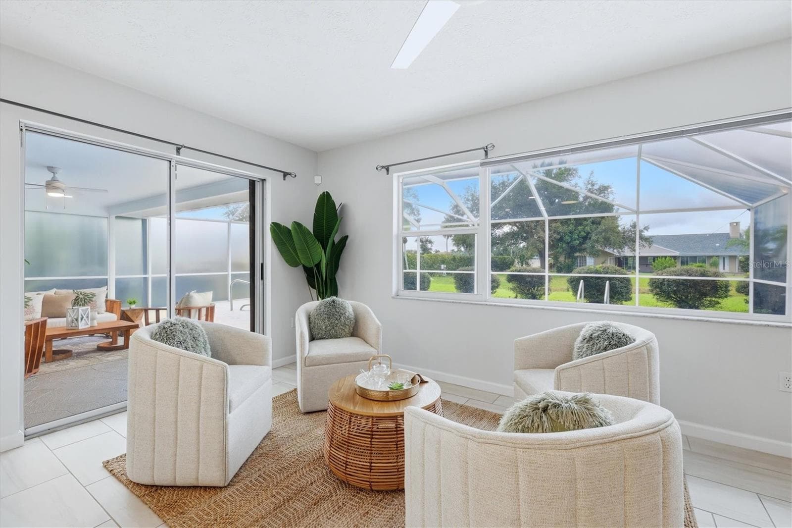 Family Room - 1010 MALIBU CT, VENICE