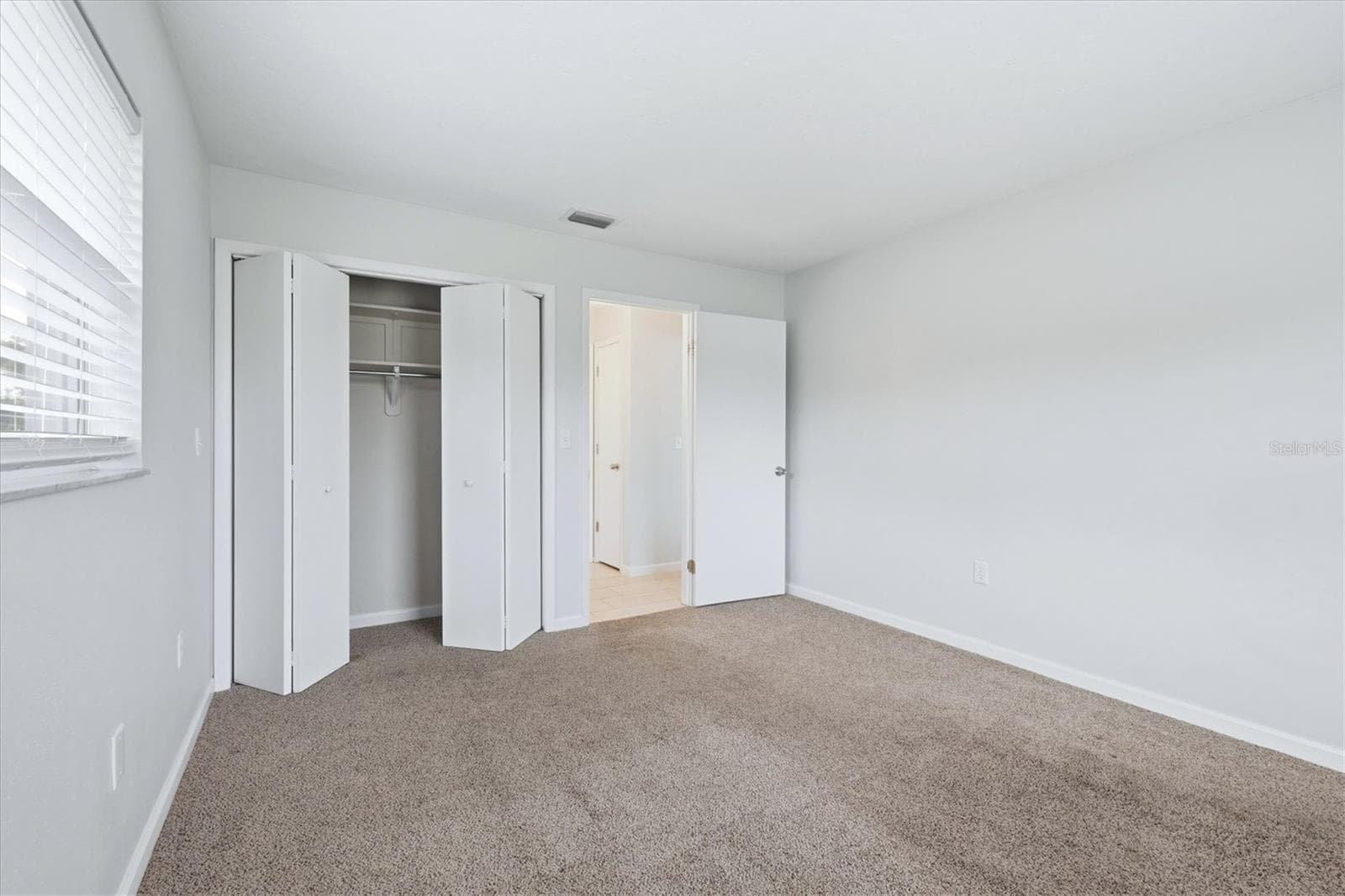 Guest Bedroom - 1010 MALIBU CT, VENICE