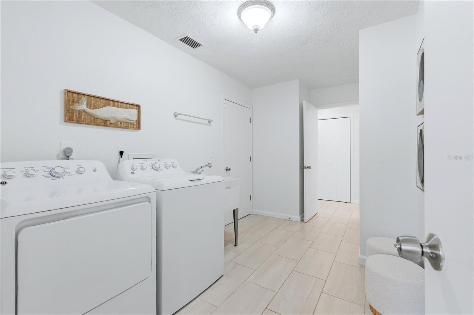 Inside Laundry Room - 1010 MALIBU CT, VENICE