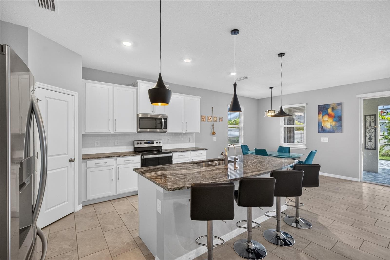 Single Family Residence at 12704 LATERAL ROOT DR, SARASOTA, photo 4 of 38
