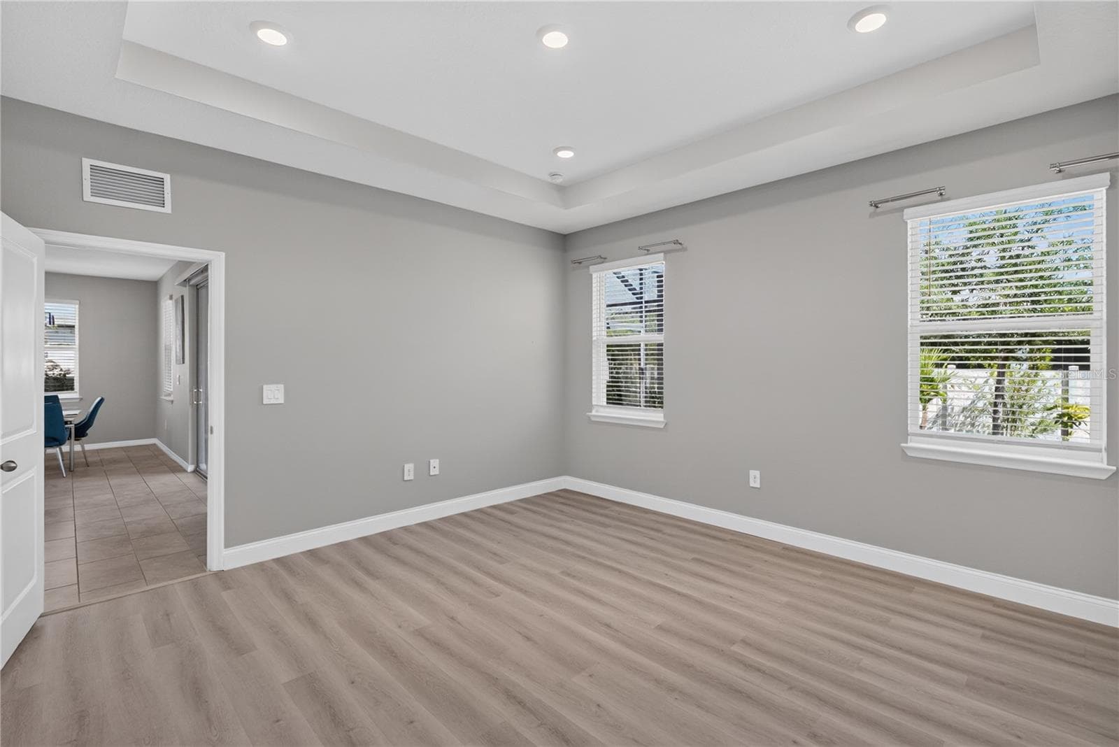 Single Family Residence at 12704 LATERAL ROOT DR, SARASOTA, photo 11 of 38