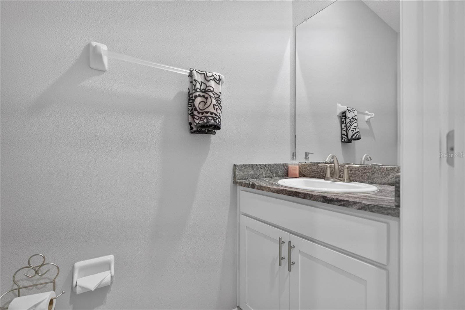 Single Family Residence at 12704 LATERAL ROOT DR, SARASOTA, photo 21 of 38