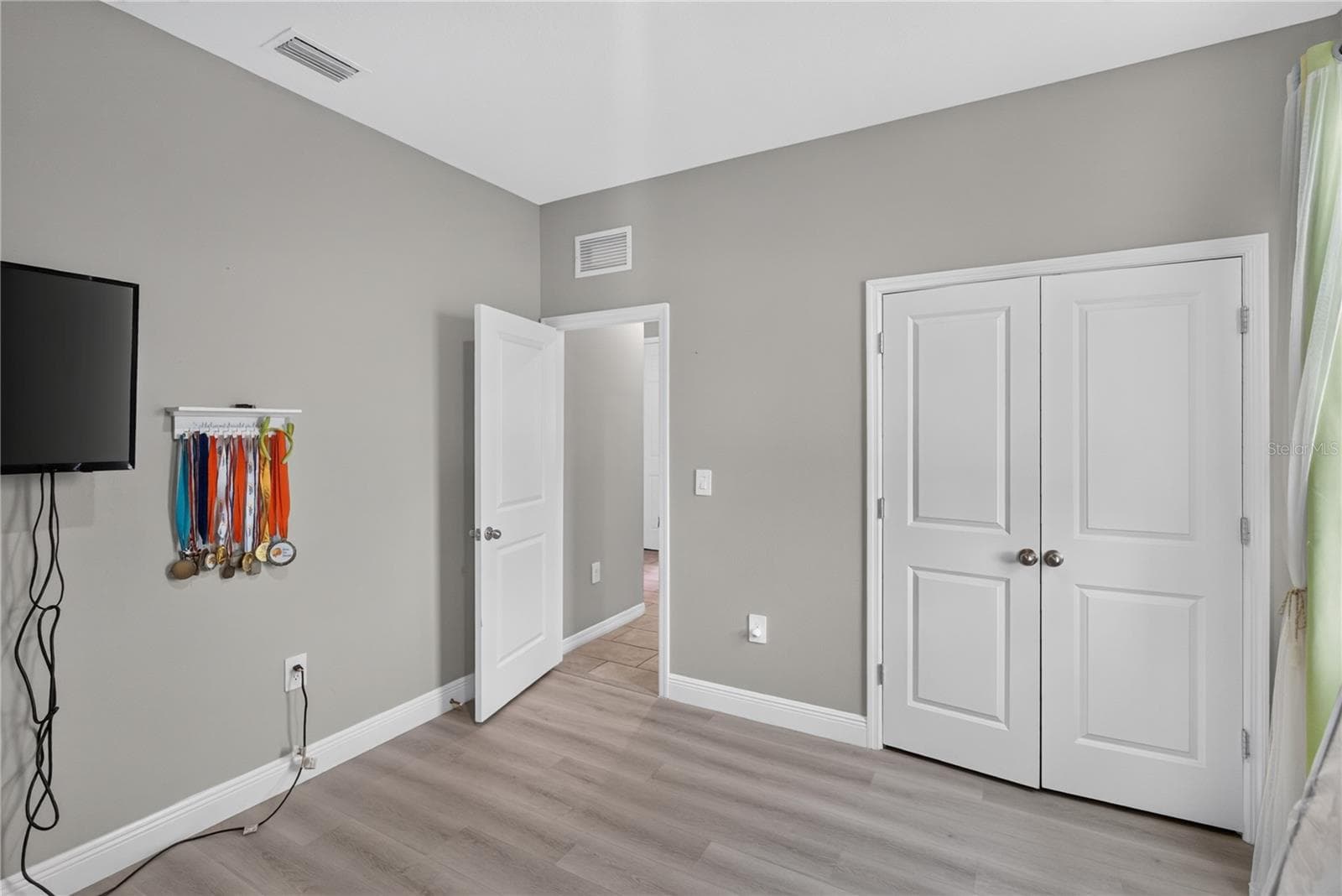 Single Family Residence at 12704 LATERAL ROOT DR, SARASOTA, photo 27 of 38