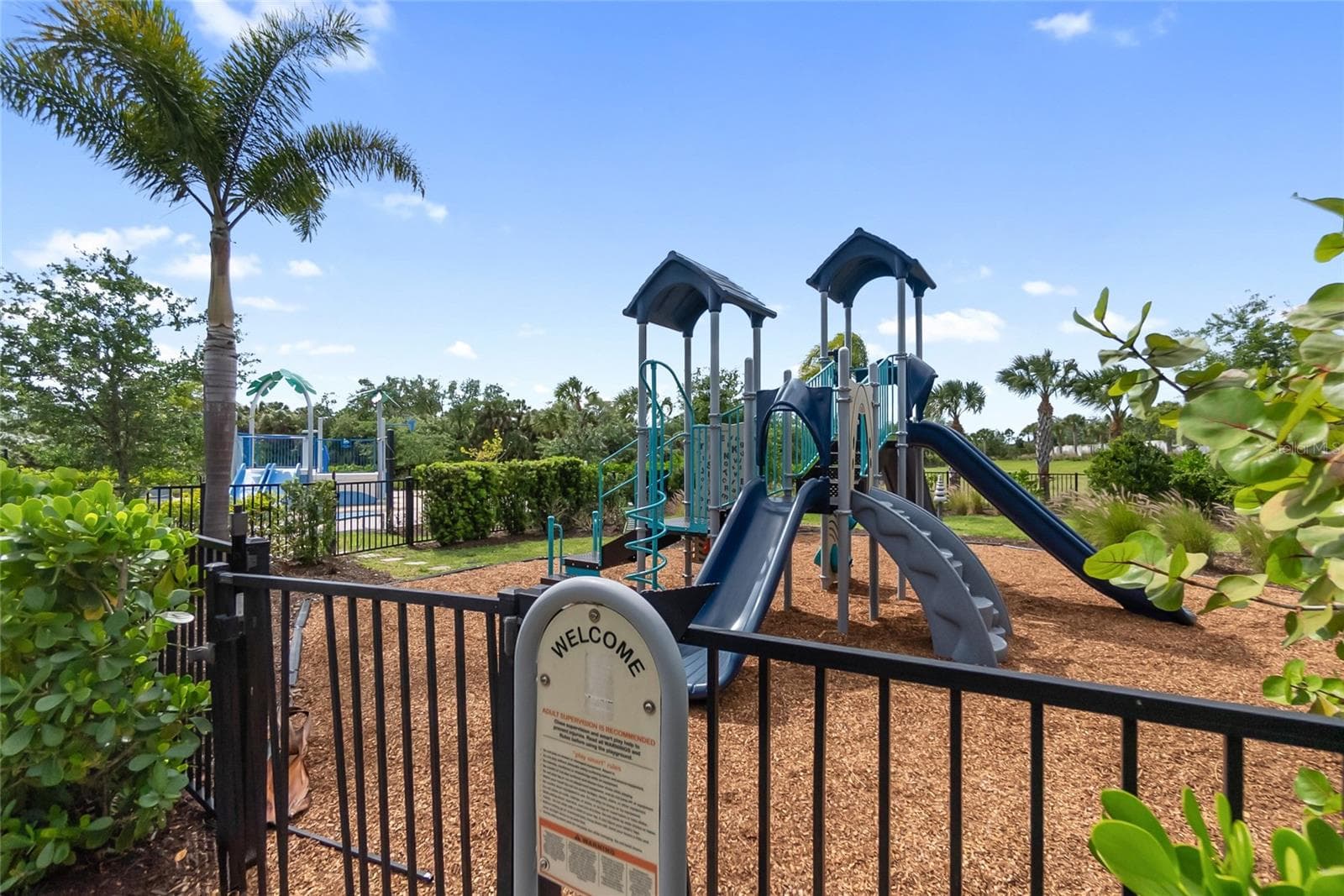 Single Family Residence at 12704 LATERAL ROOT DR, SARASOTA, photo 37 of 38