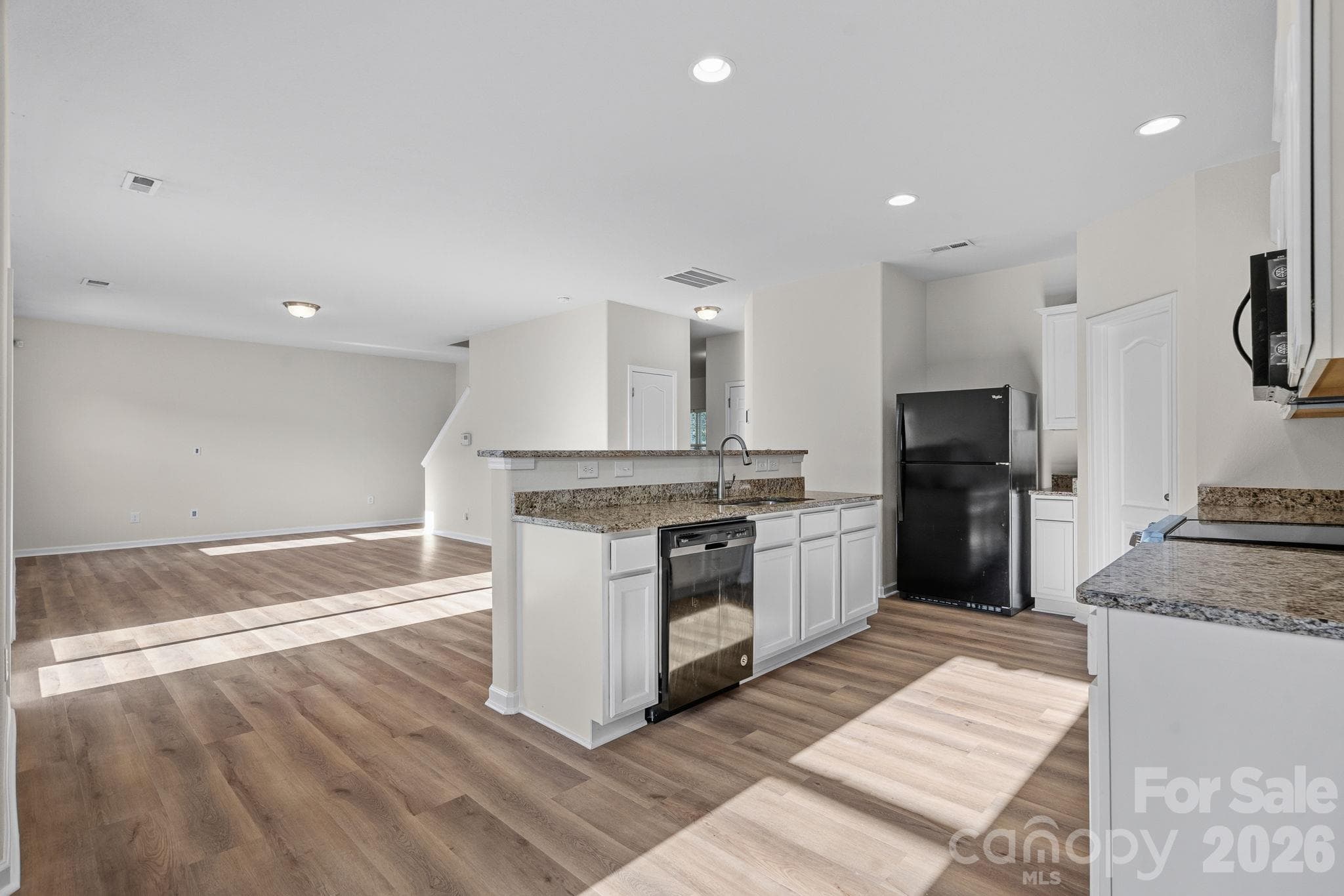 Kitchen - 6215 Paw Village Road, Charlotte
