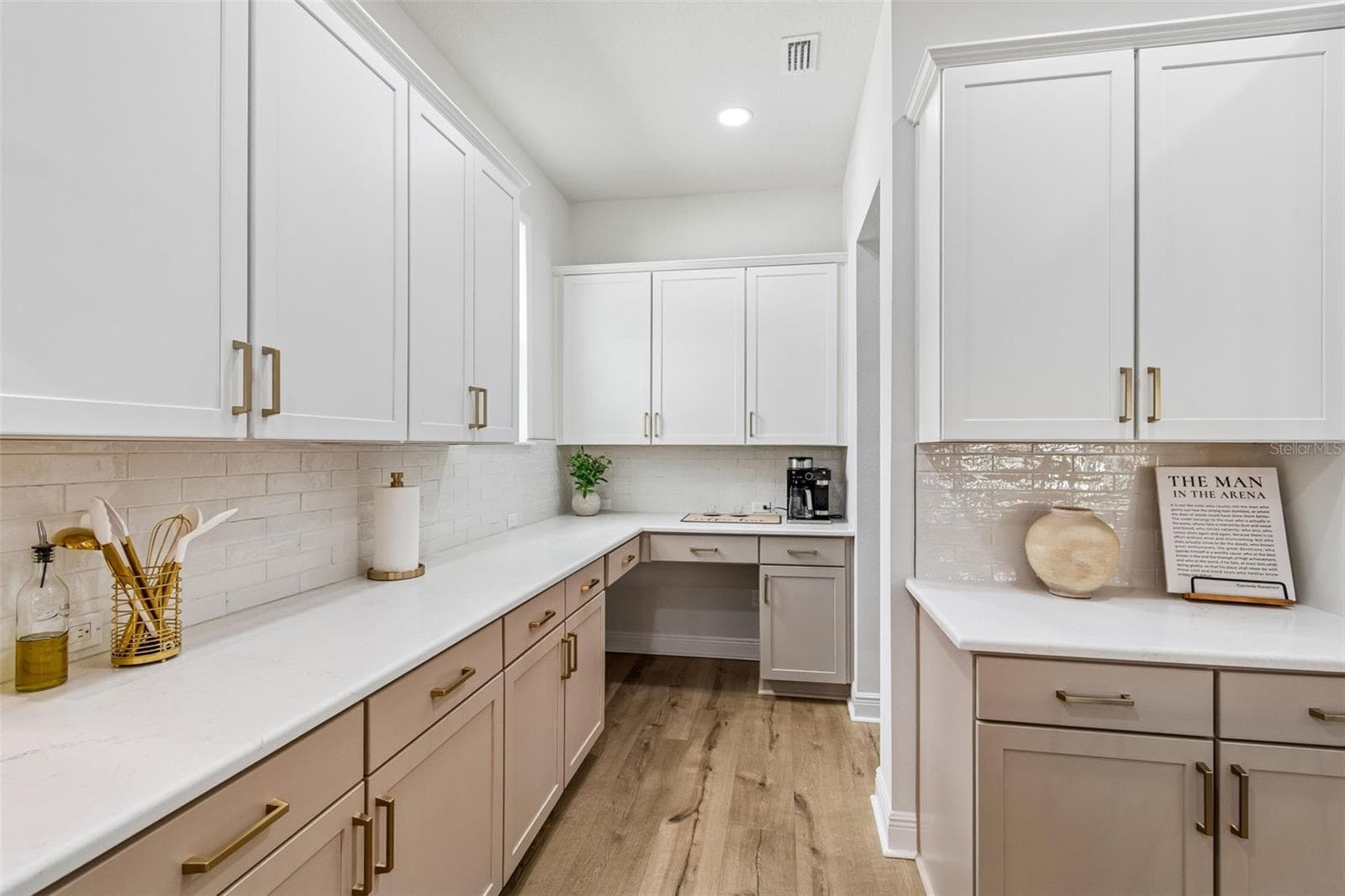 Kitchen - 6107 NIKKI LANE LN, ODESSA