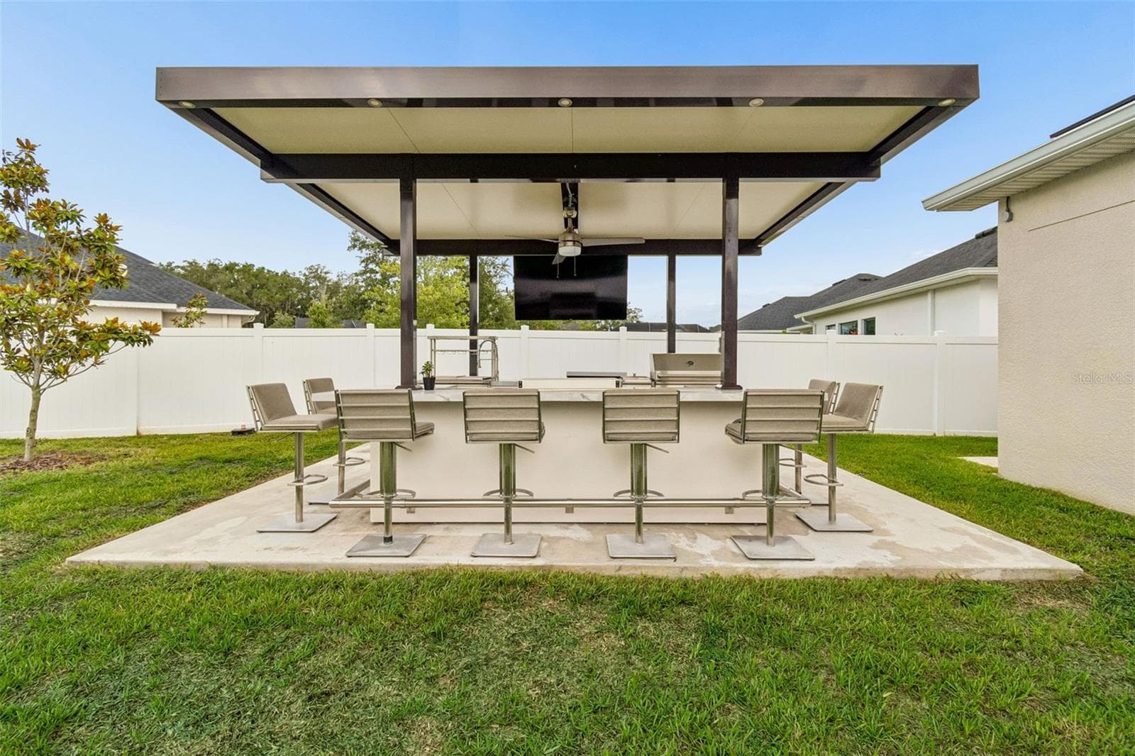Outdoor Kitchen - 6107 NIKKI LANE LN, ODESSA