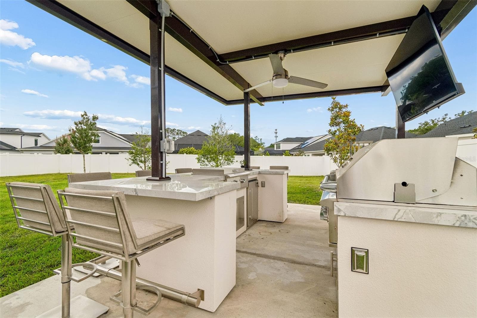 Outdoor Kitchen - 6107 NIKKI LANE LN, ODESSA