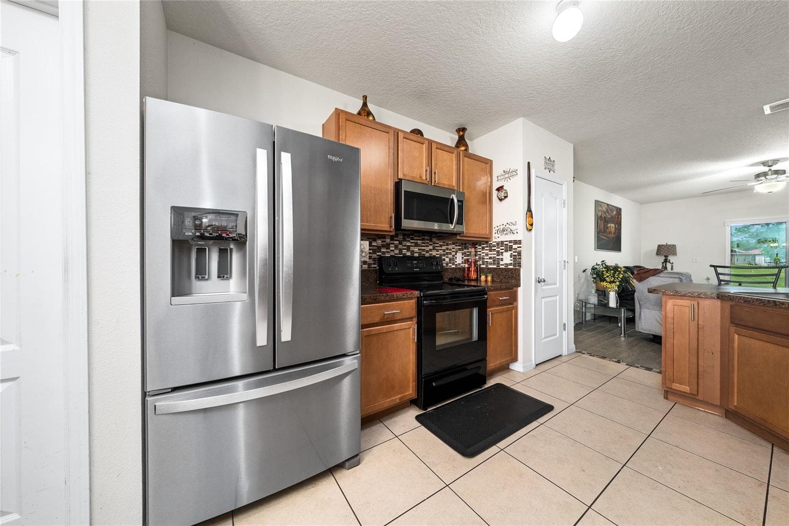 Single Family Residence at 3021 SANGRIA ST, KISSIMMEE, photo 11 of 33