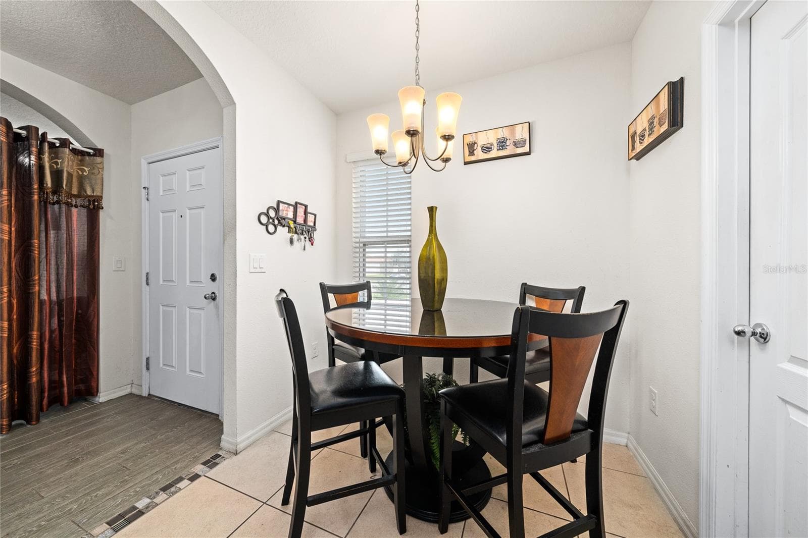 Single Family Residence at 3021 SANGRIA ST, KISSIMMEE, photo 14 of 33