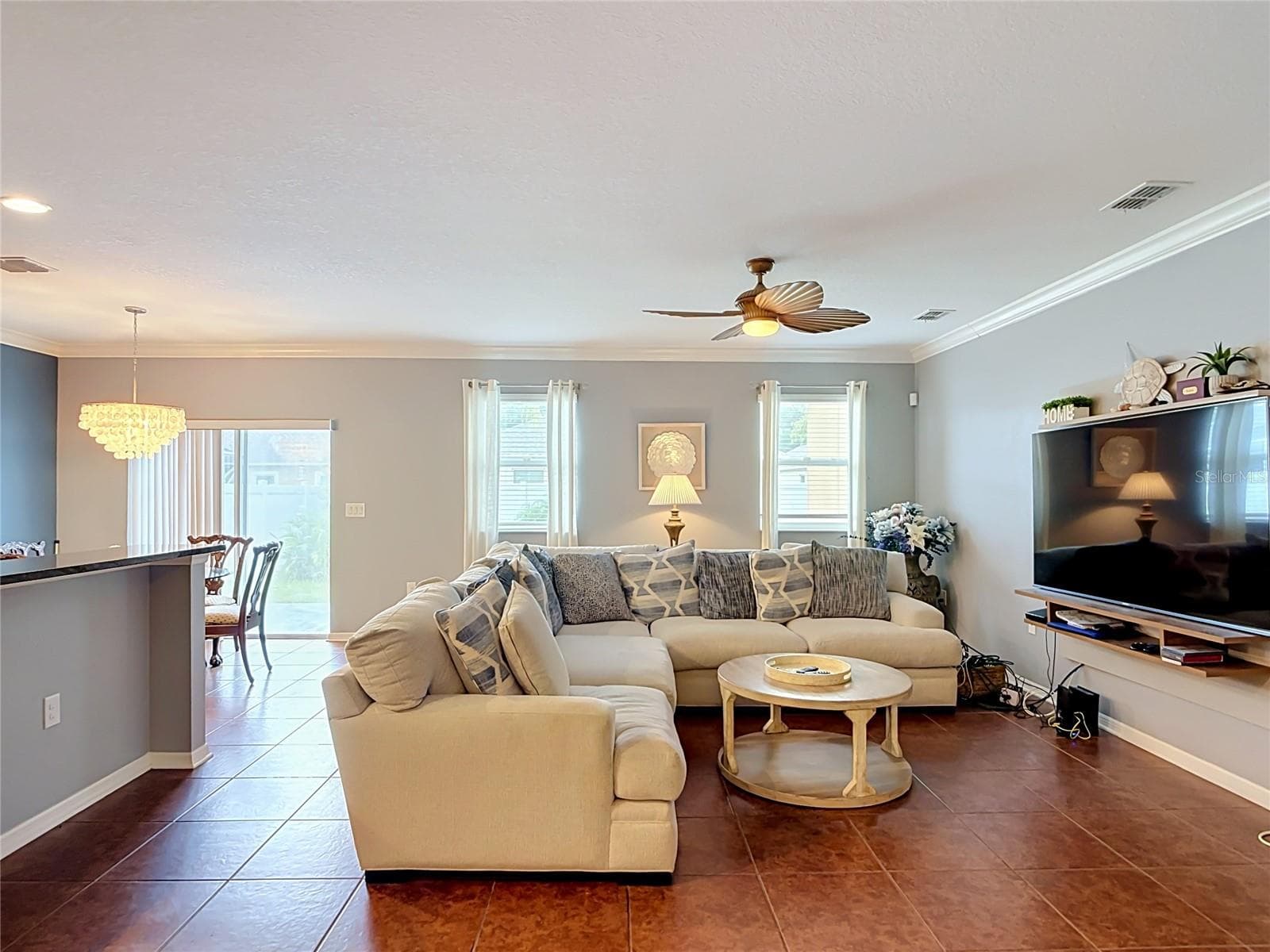 Single Family Residence at 141 W FIESTA KEY LOOP, DELAND, photo 3 of 61