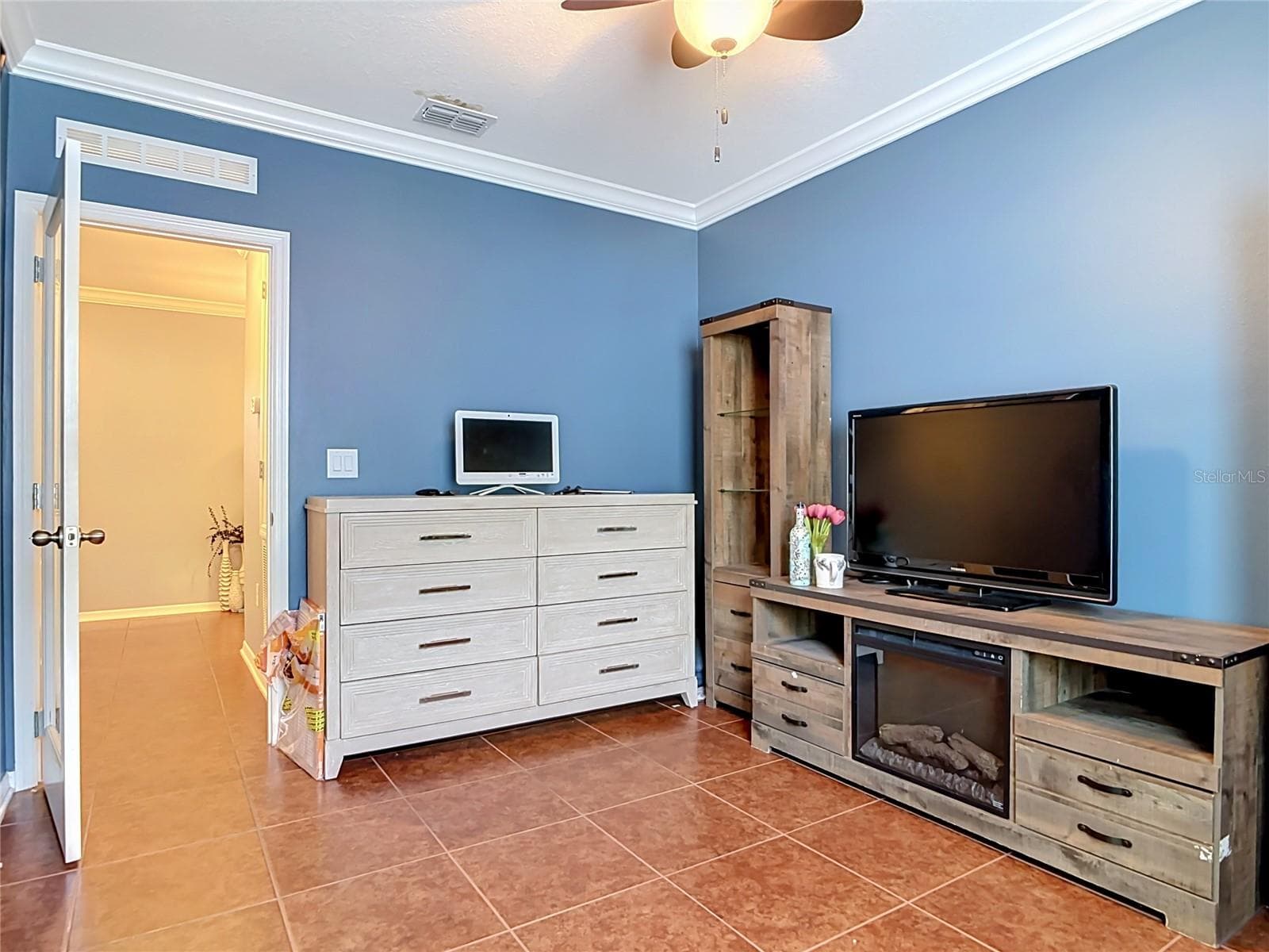 Single Family Residence at 141 W FIESTA KEY LOOP, DELAND, photo 36 of 61